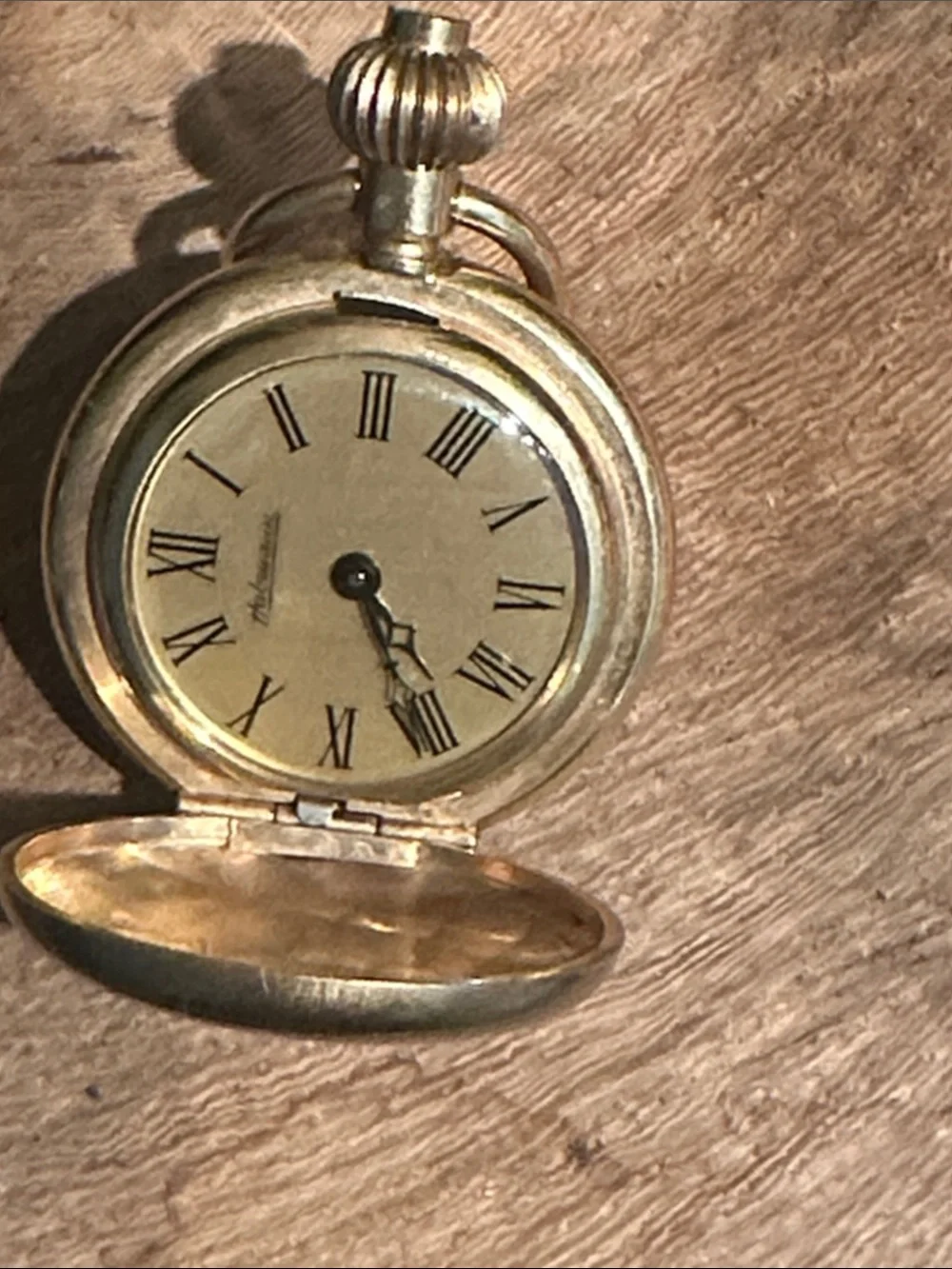 Gold pocket watch, 1900s